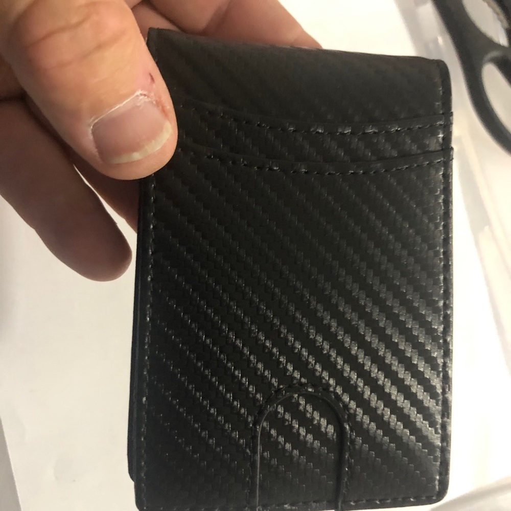 BSWolf Men’s Money Clip RFID B Wallet Carbon Fiber